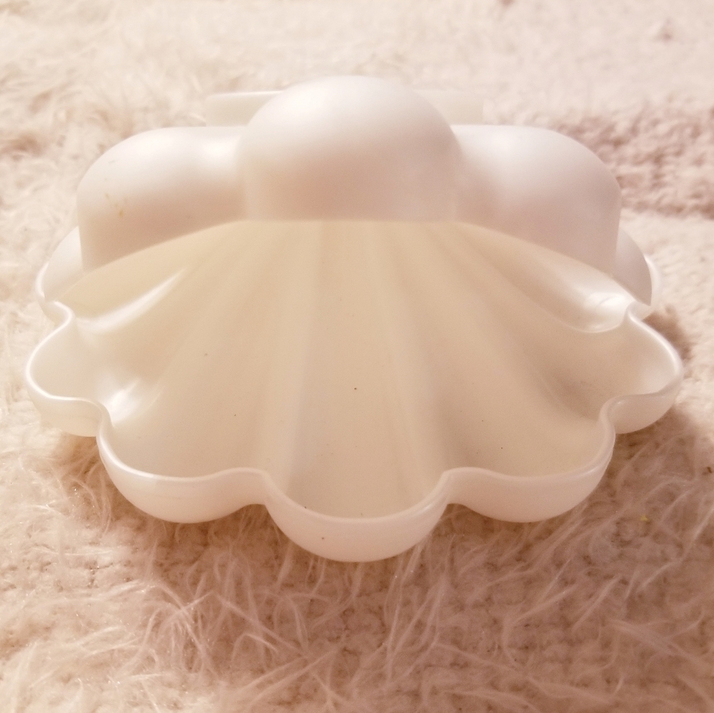 2021 Kidkraft Toy Clam Shell White Pearl